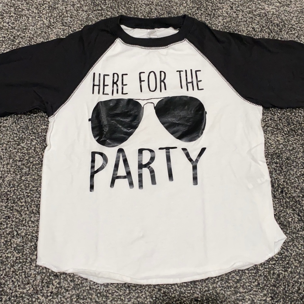 Here for the Party 😎 Raglan 3/4 Sleeve Tee - Boys XS
